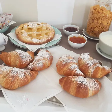 La Dimora Sipontina Bed & Breakfast *