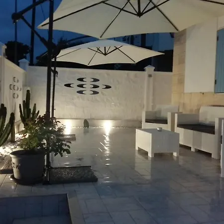 Couette-café La Dimora Sipontina 4*